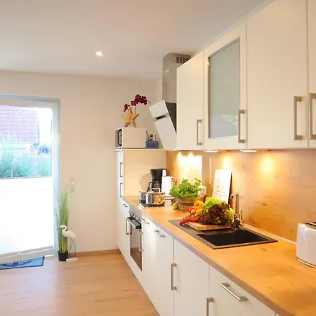 Wat Mutt Дорум-Нойфельд